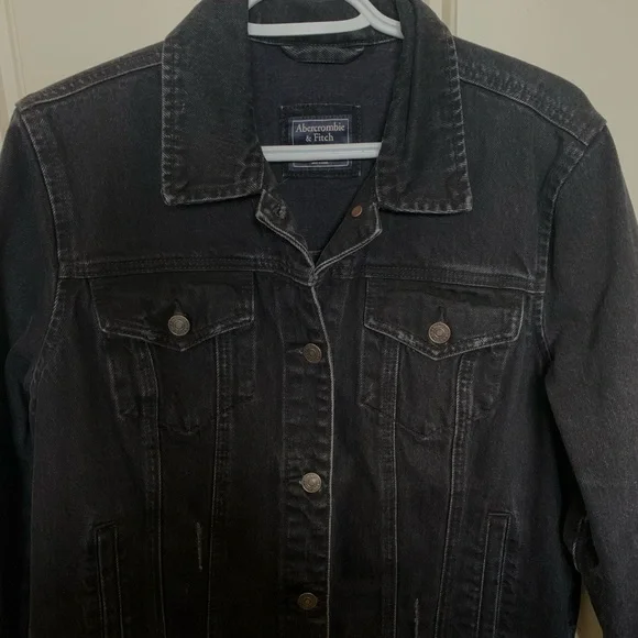 A&F Women’s Denim Jacket - Picture 1 of 4